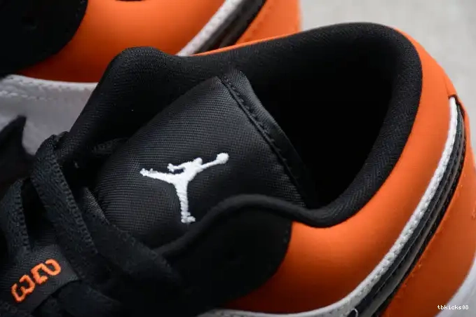 Reps TBkick 1 Air Low Shattered Backboard Jordan 553558-128 0504
